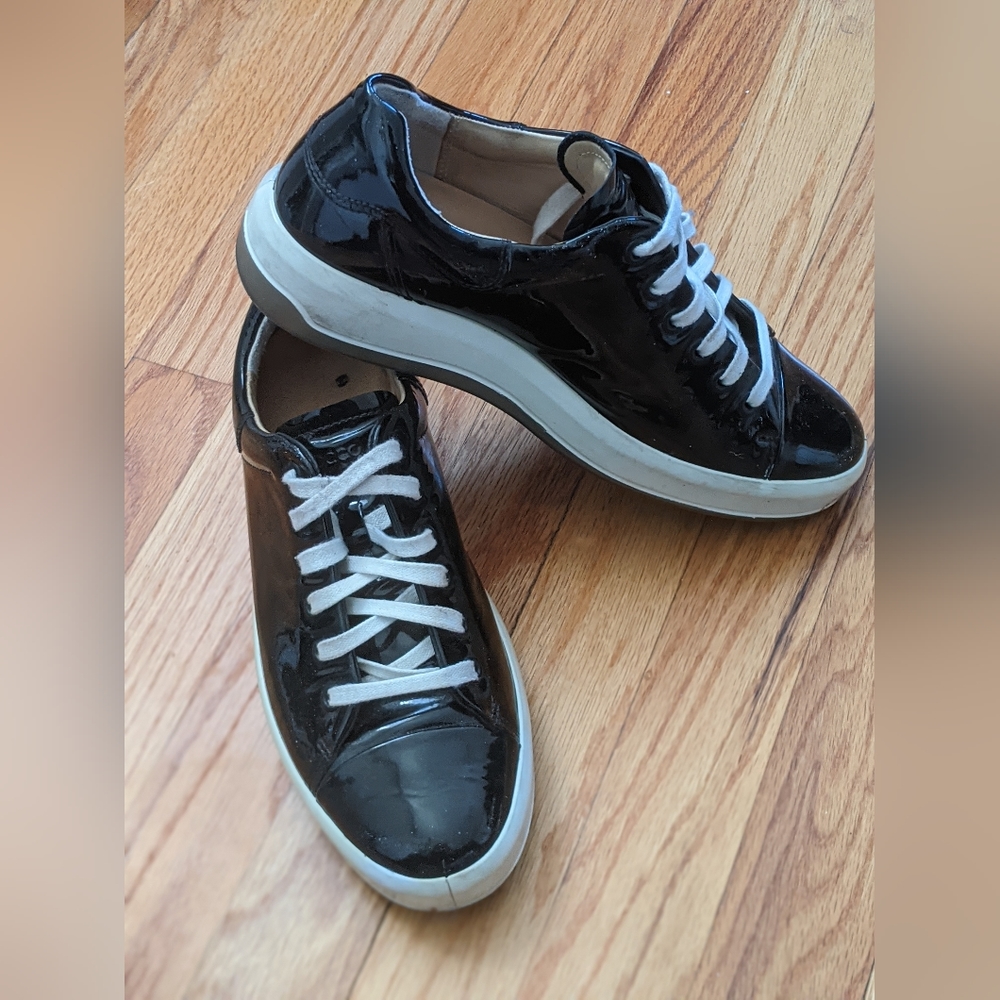 Ecco Soft 9 Patent Leather with laces Shoes- Women's 39 US 8